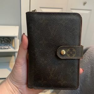 1999 Authentic Louis Vuitton wallet